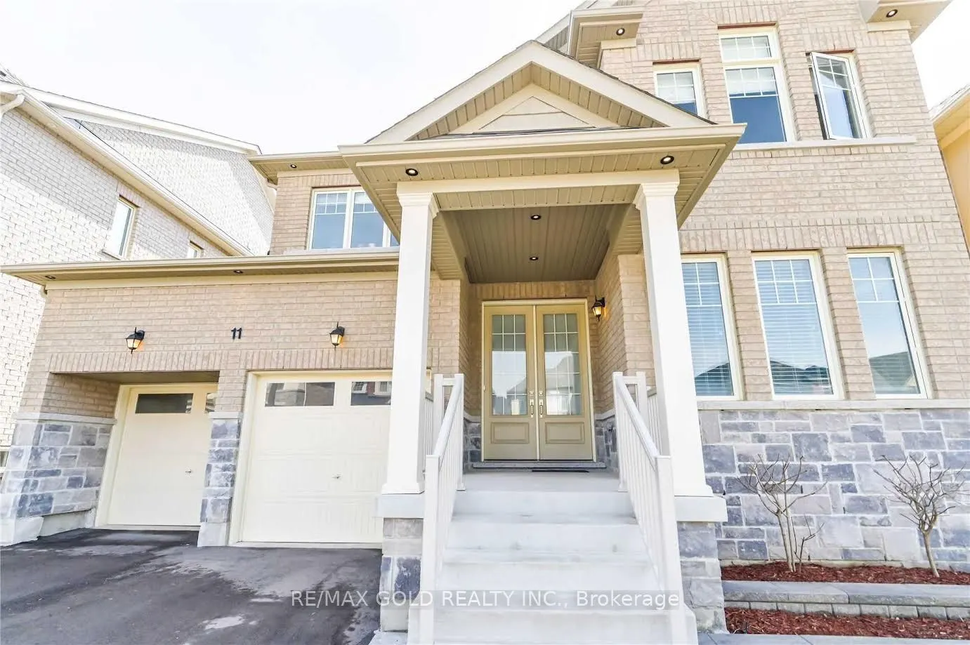11 William Luck Avenue, #Main