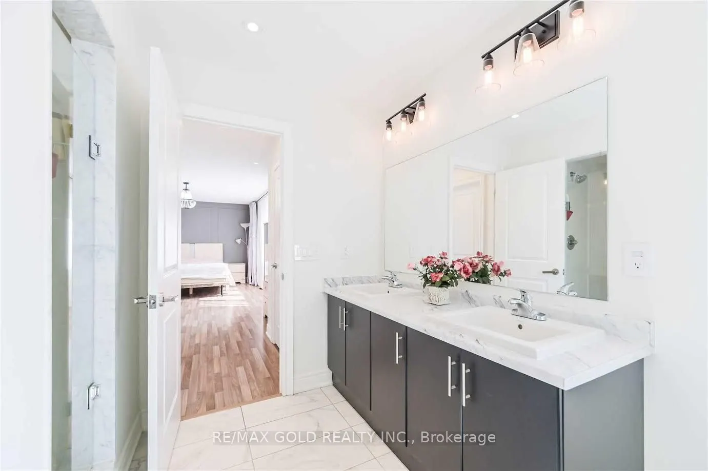 11 William Luck Avenue, #Main