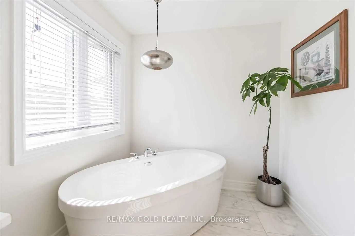 11 William Luck Avenue, #Main