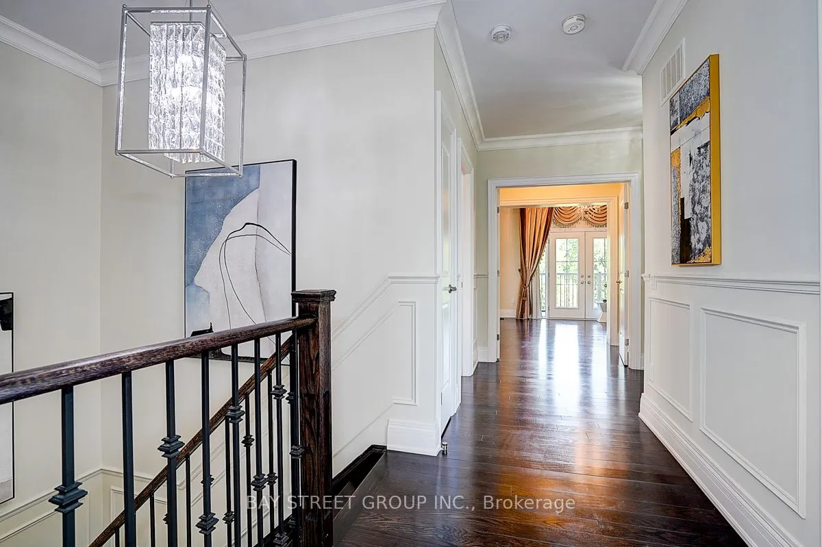 80 LADY JESSICA DR Drive N
