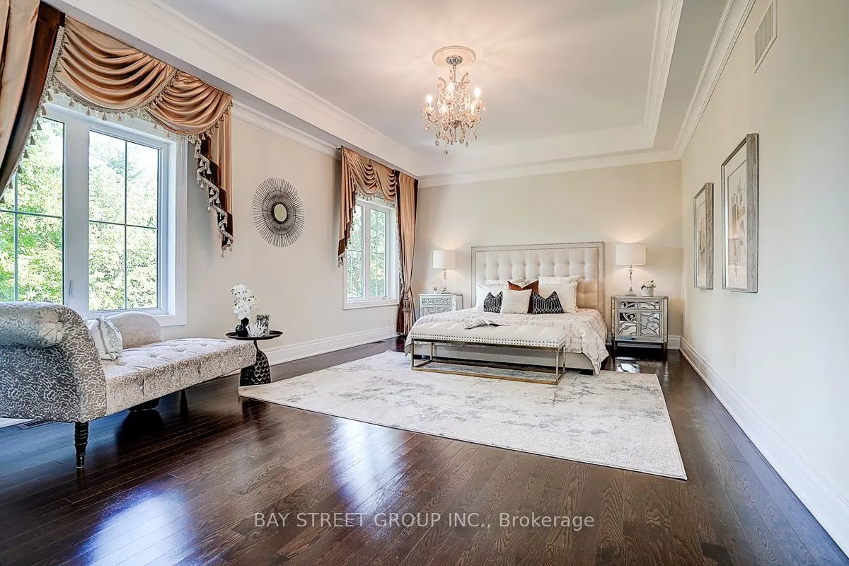 80 LADY JESSICA DR Drive N