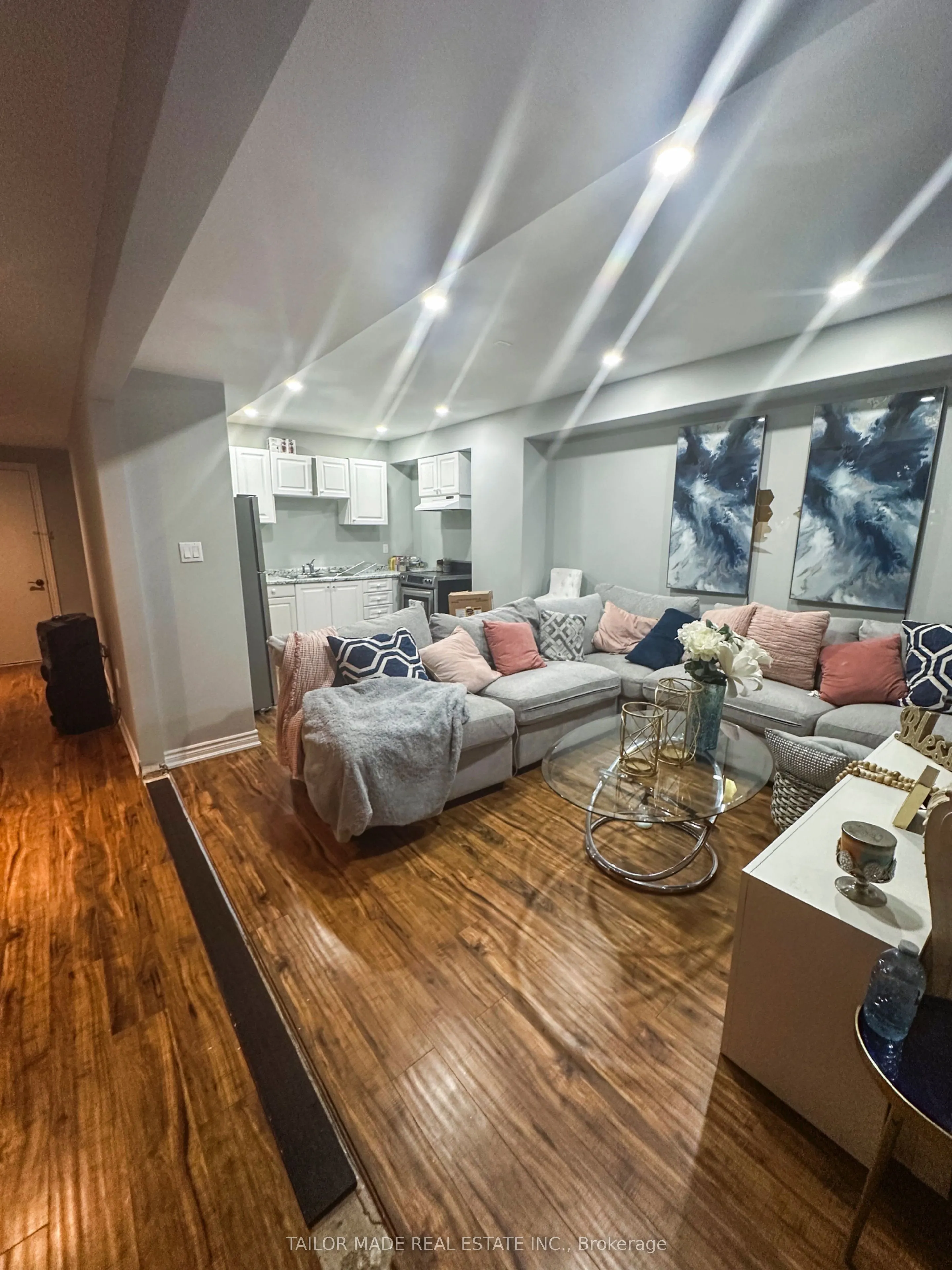 73 Morrison Avenue