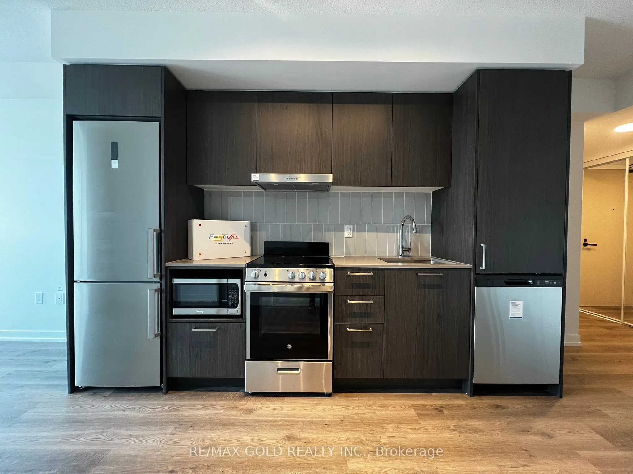 195 Commerce Street, #2303