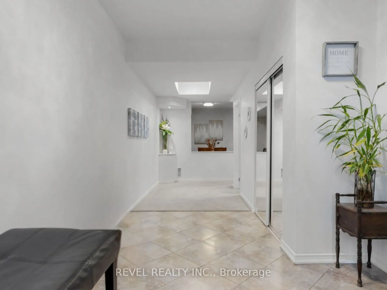 1254 Leslie Drive