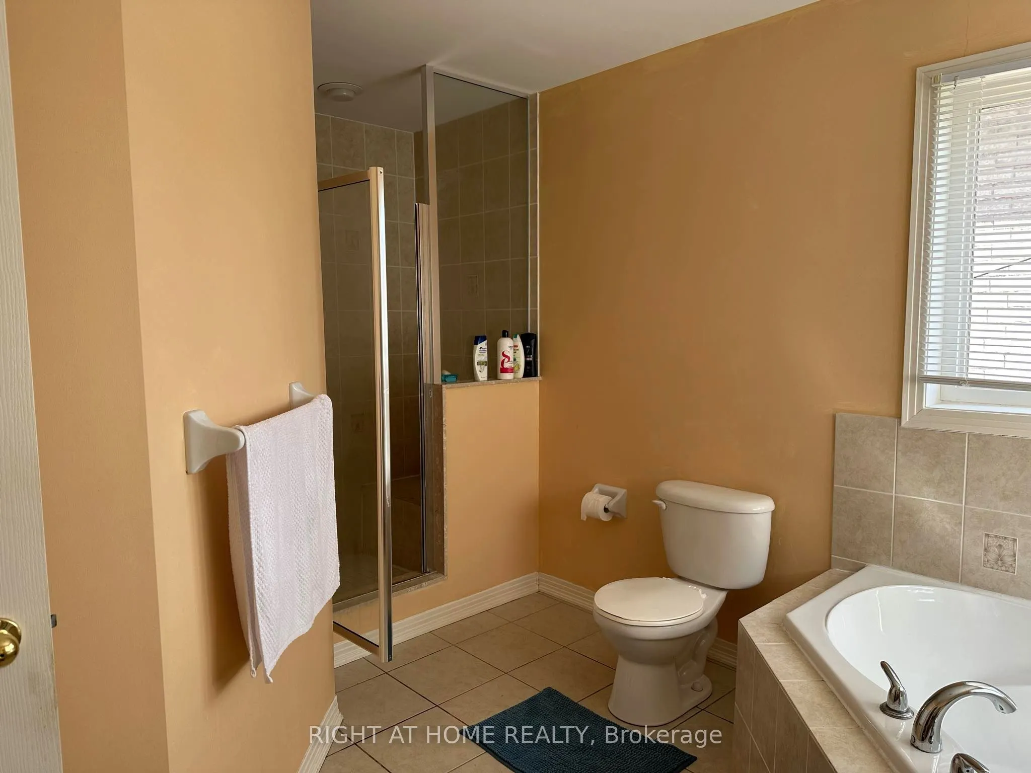 357 Dowson Loop, #(Main)