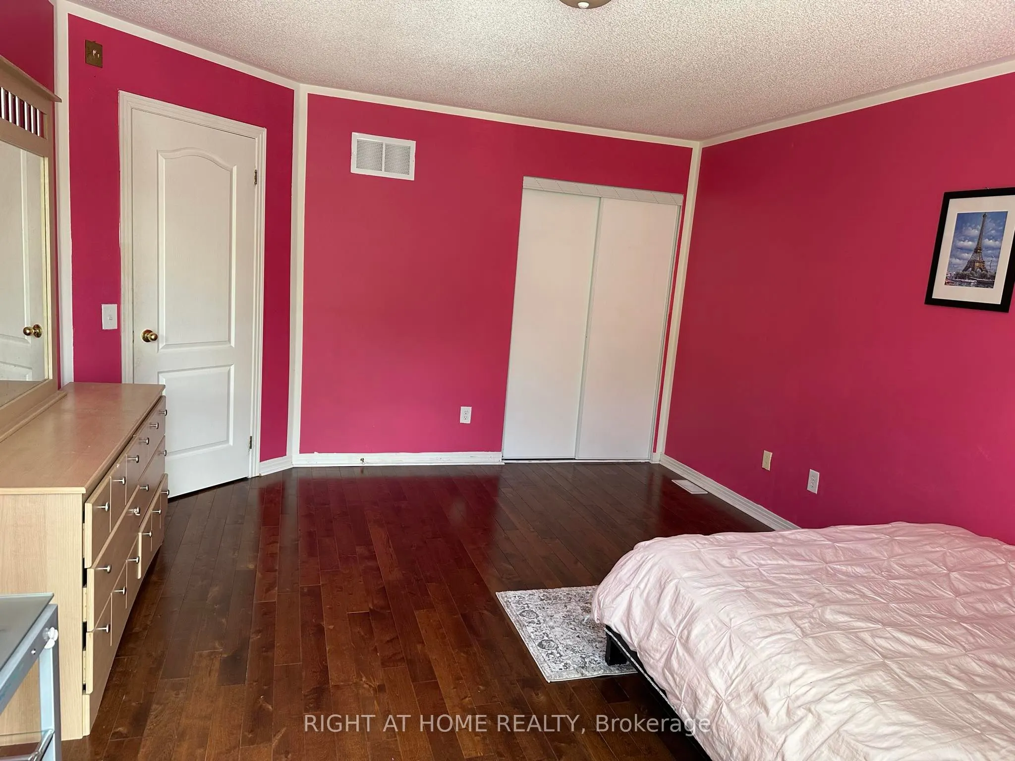 357 Dowson Loop, #(Main)