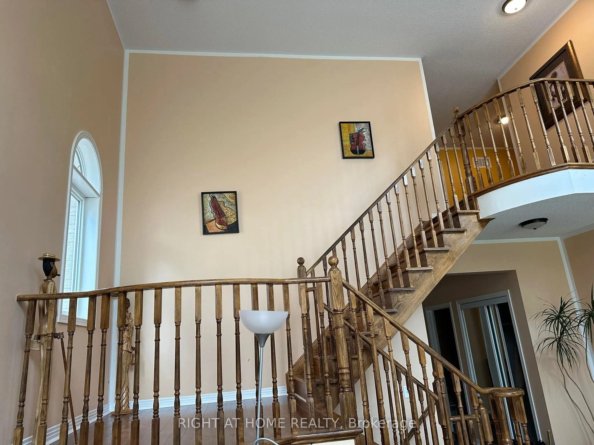 357 Dowson Loop, #(Main)