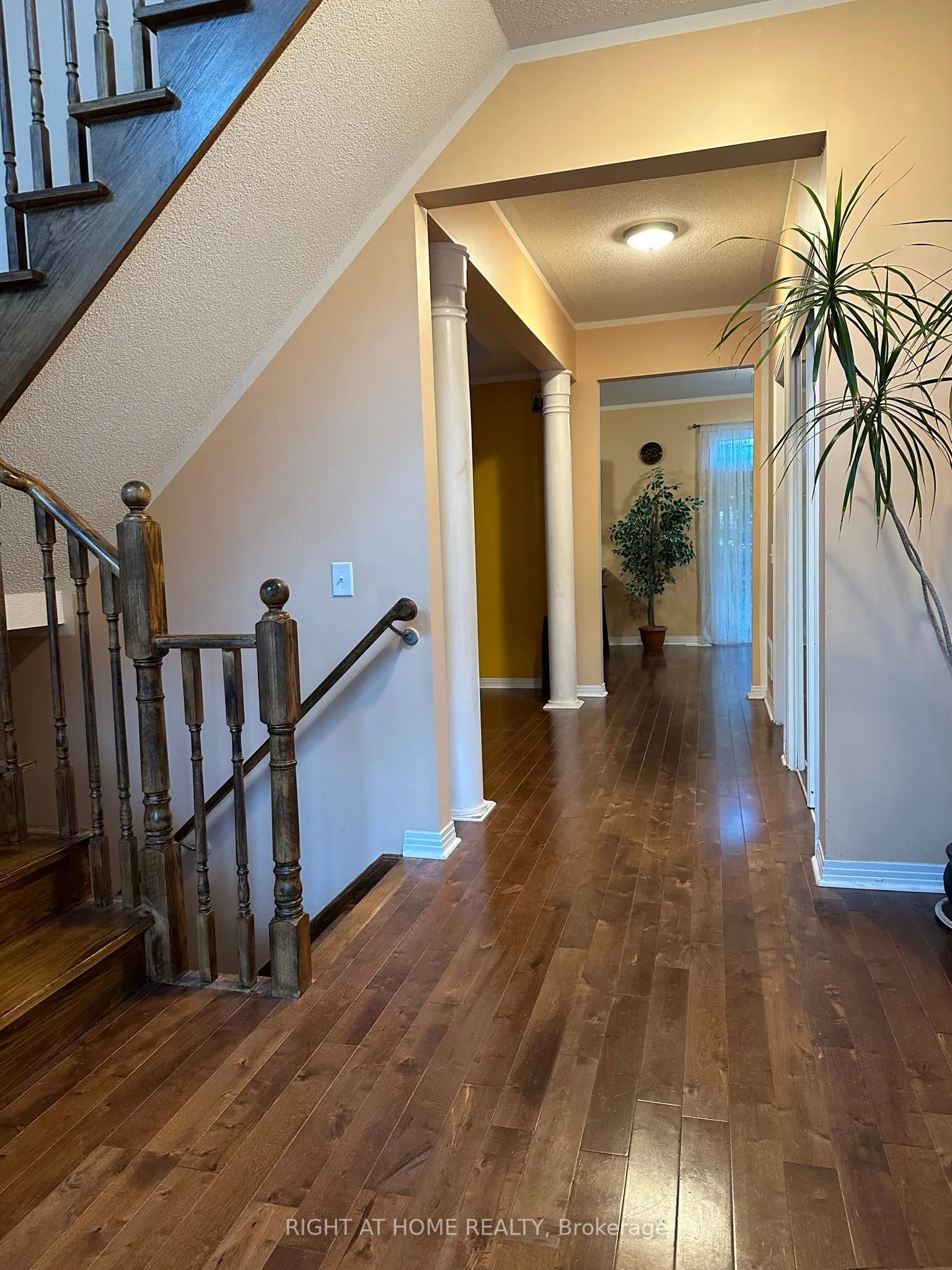 357 Dowson Loop, #(Main)