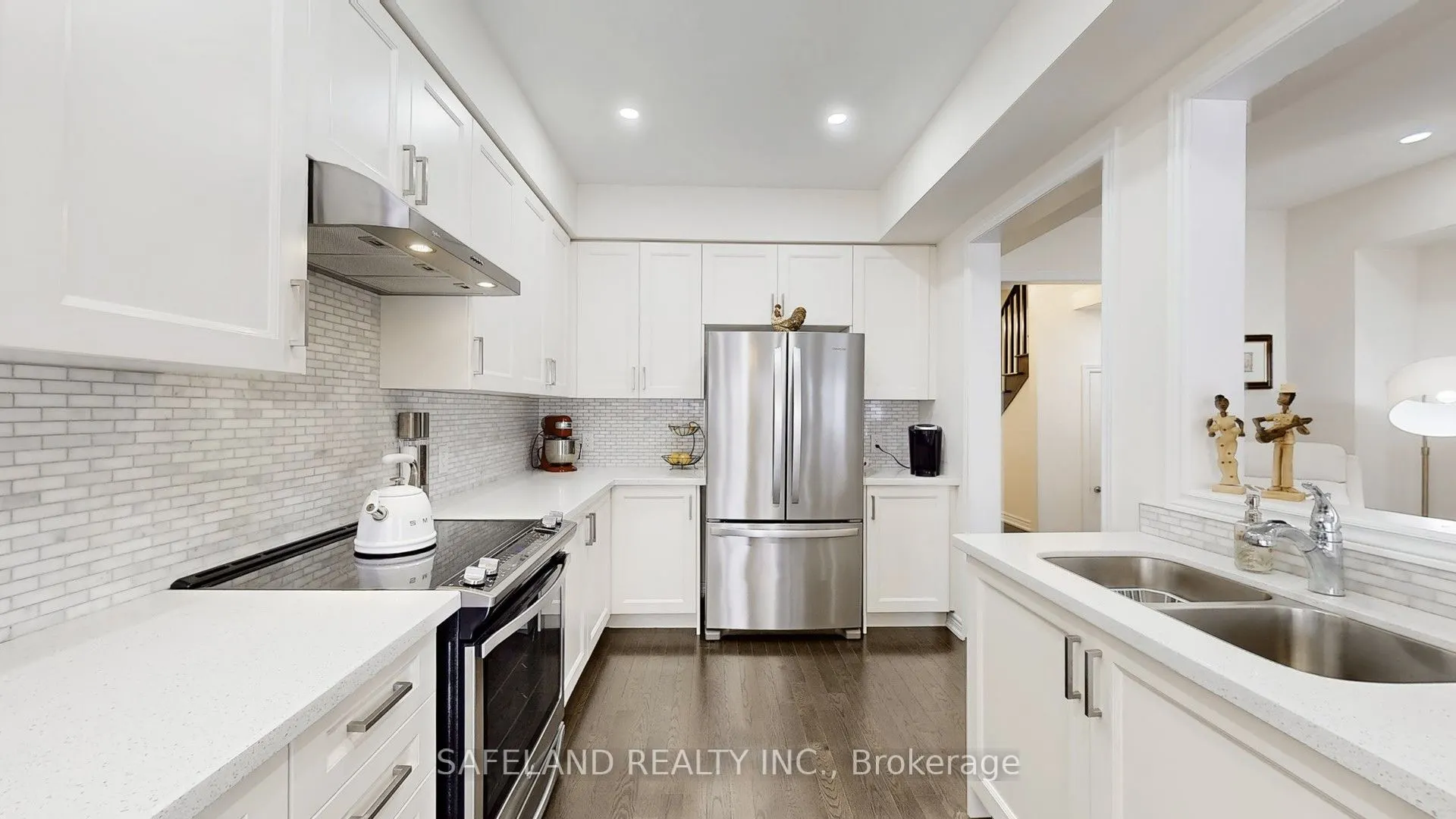 47 Blackwell Crescent