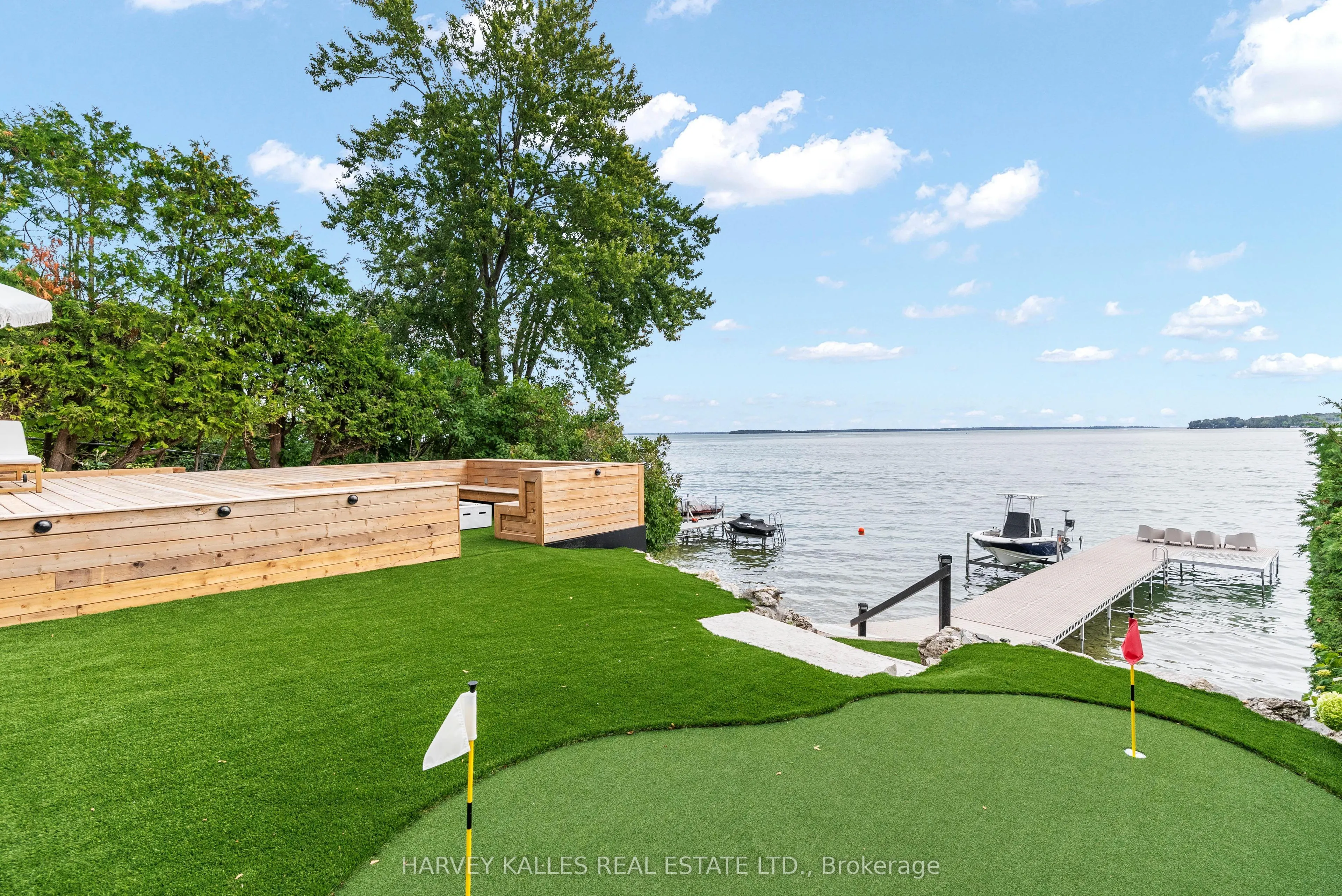 3421 Crescent Harbour Road