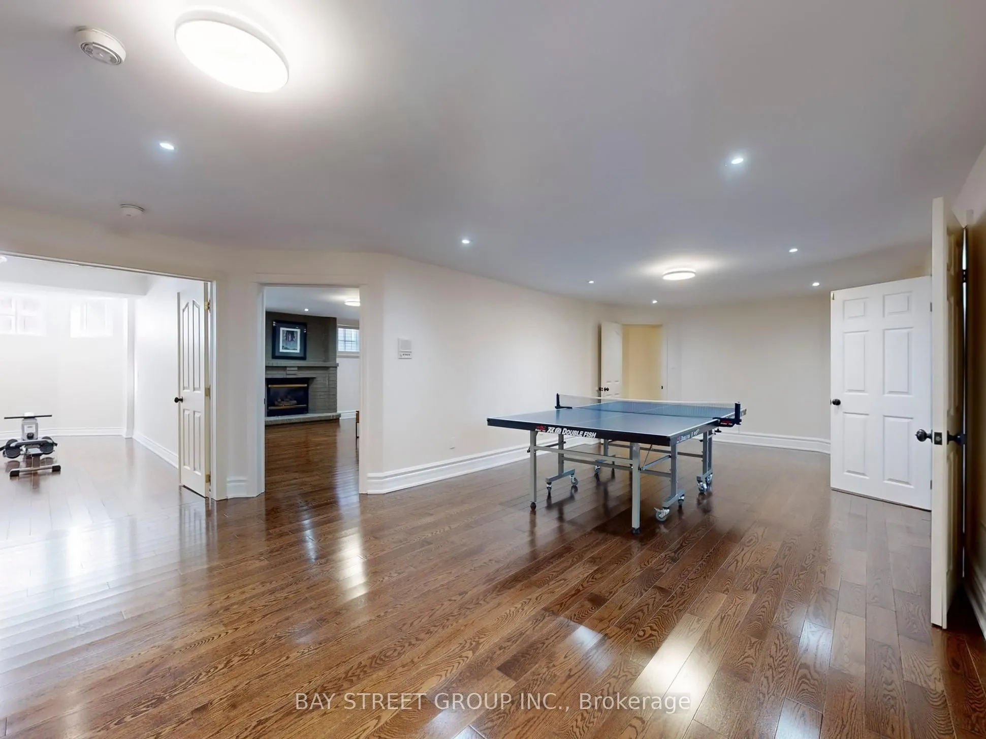 25 Brookshill Crescent