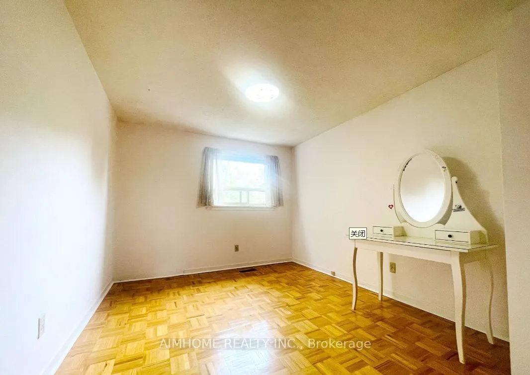 29 Snowshoe Crescent