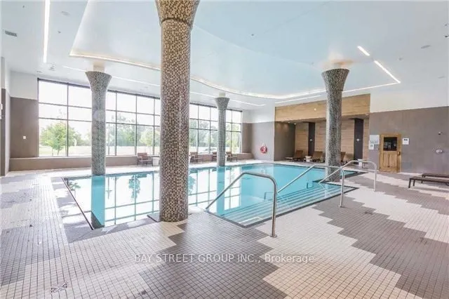 1 Uptown Drive, #1202
