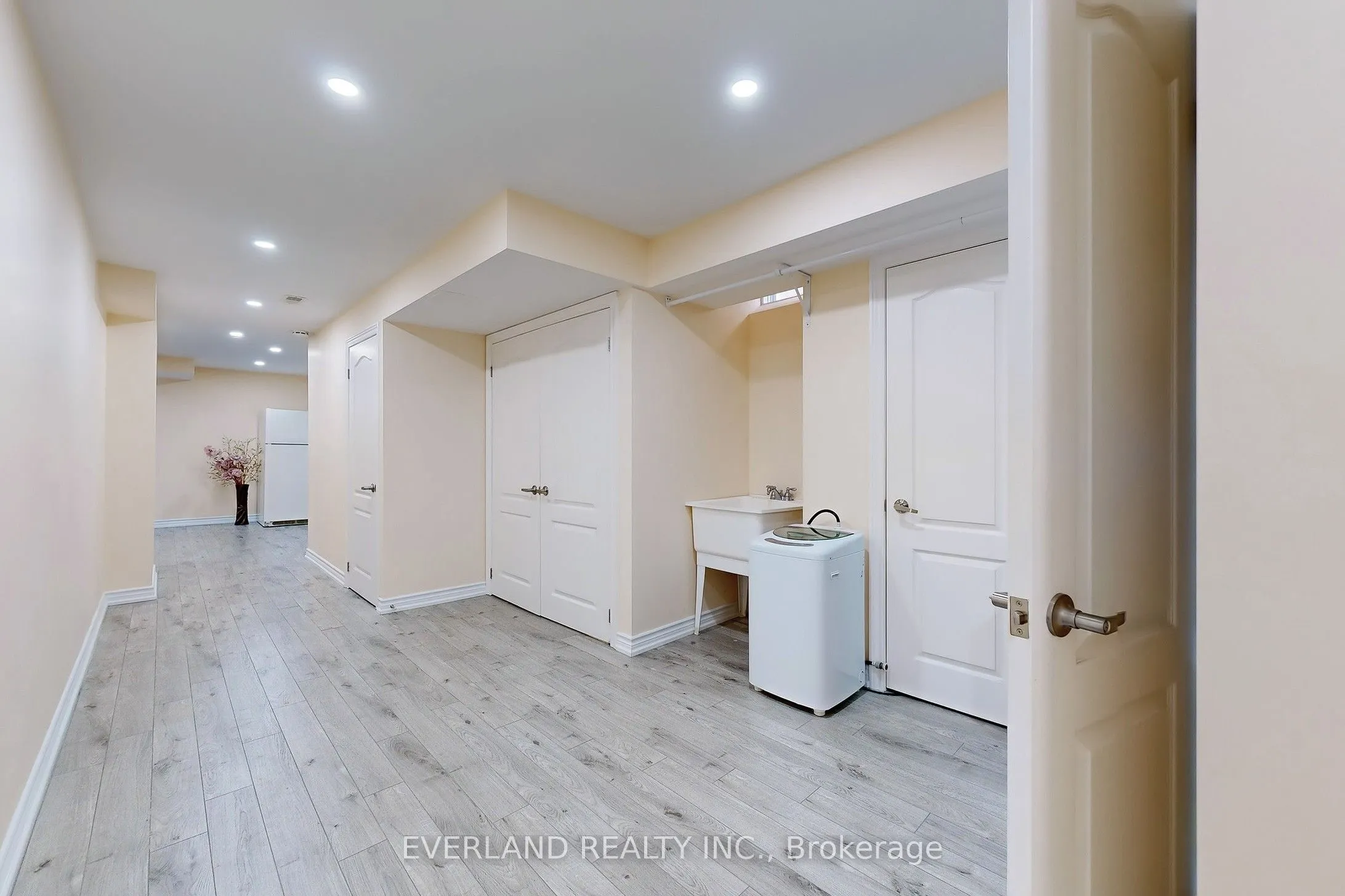 118 Orchard Hill Boulevard
