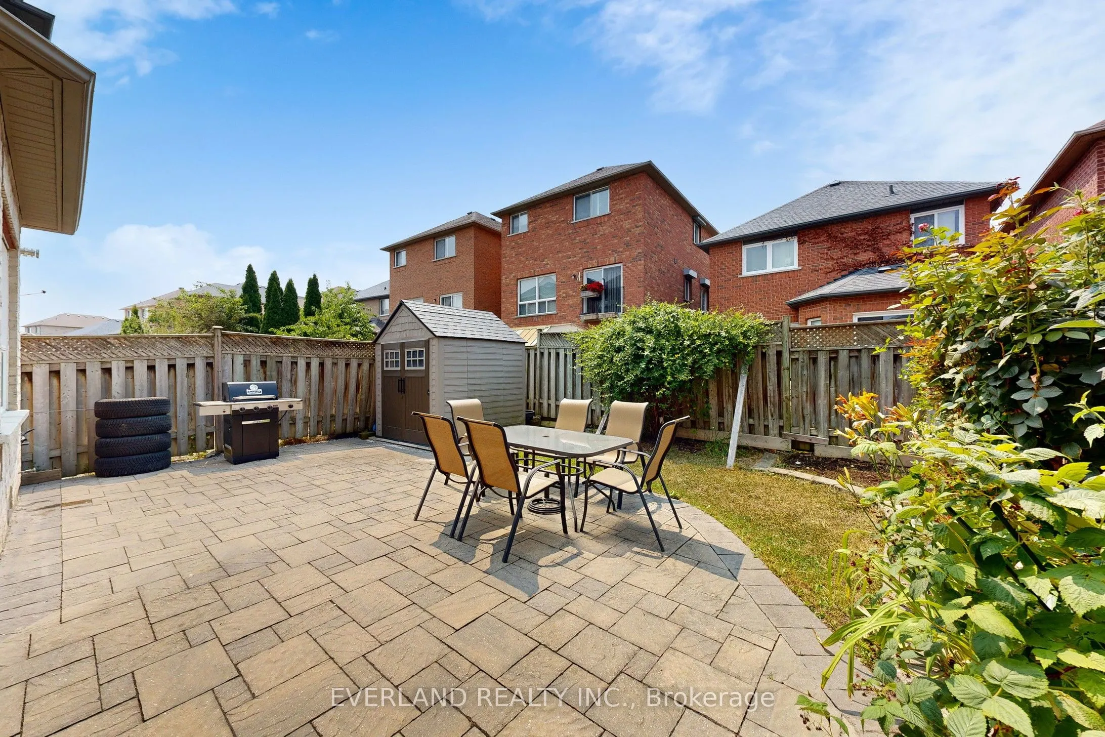 118 Orchard Hill Boulevard