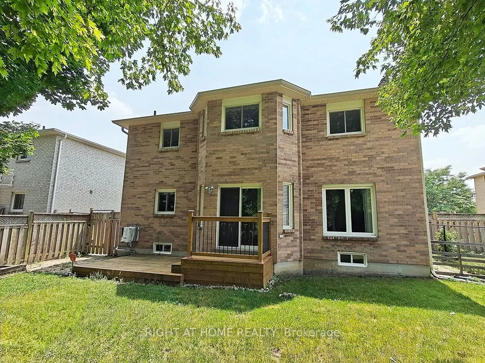 116 Cooperage Crescent