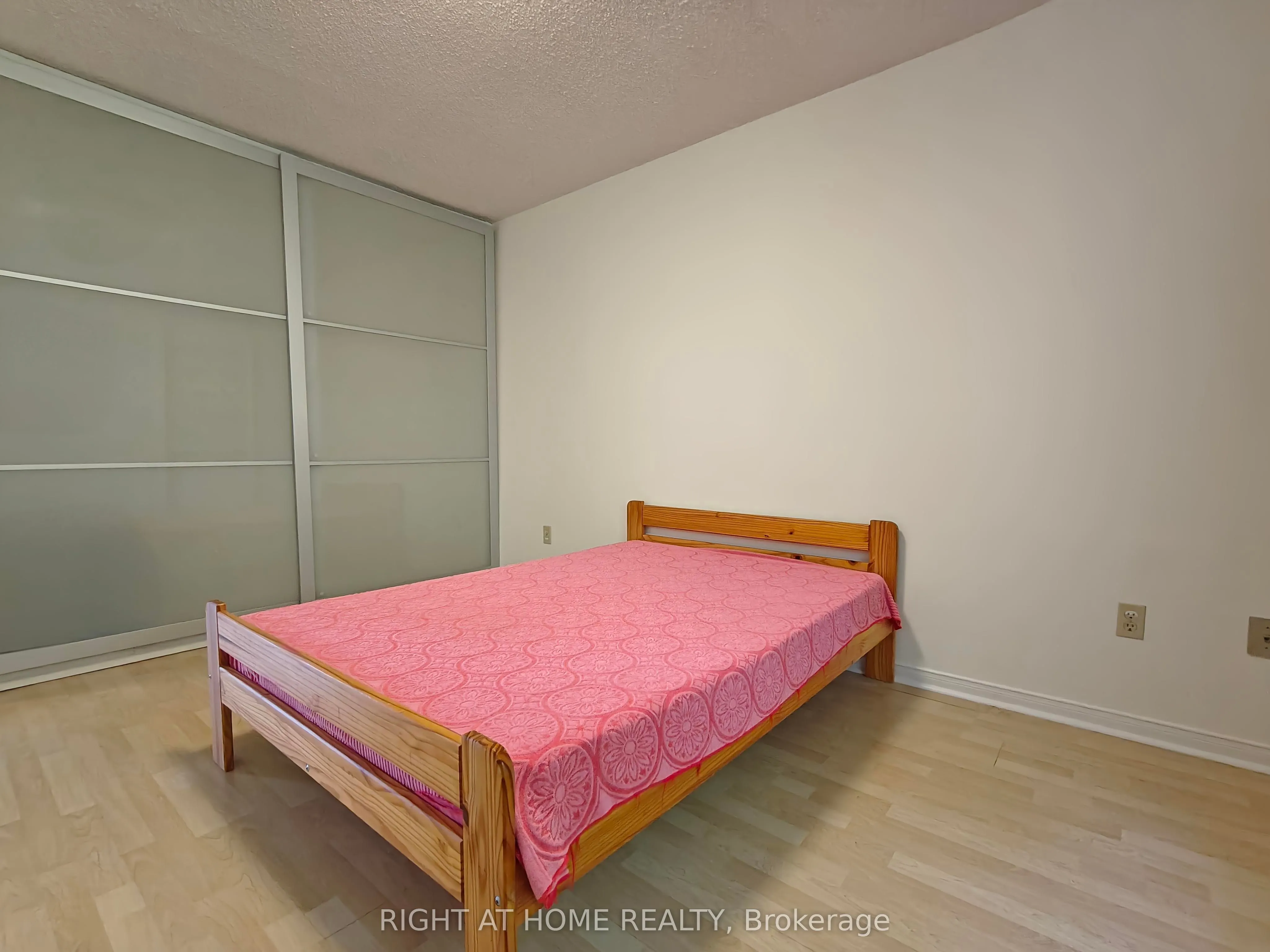 116 Cooperage Crescent