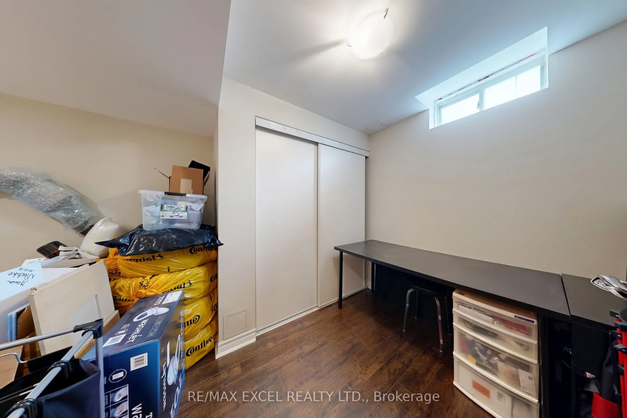 8 Hartmoor Street