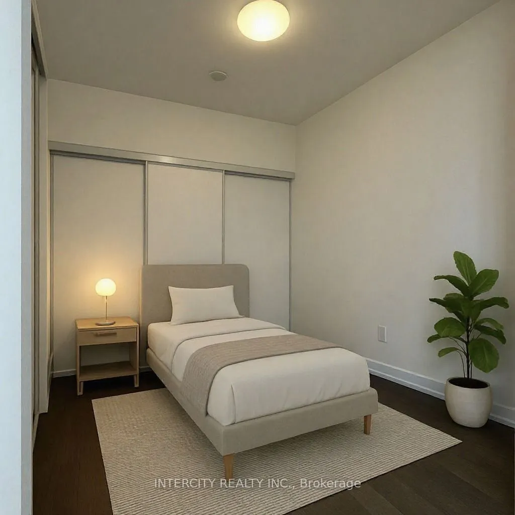 8888 Yonge Street, #724