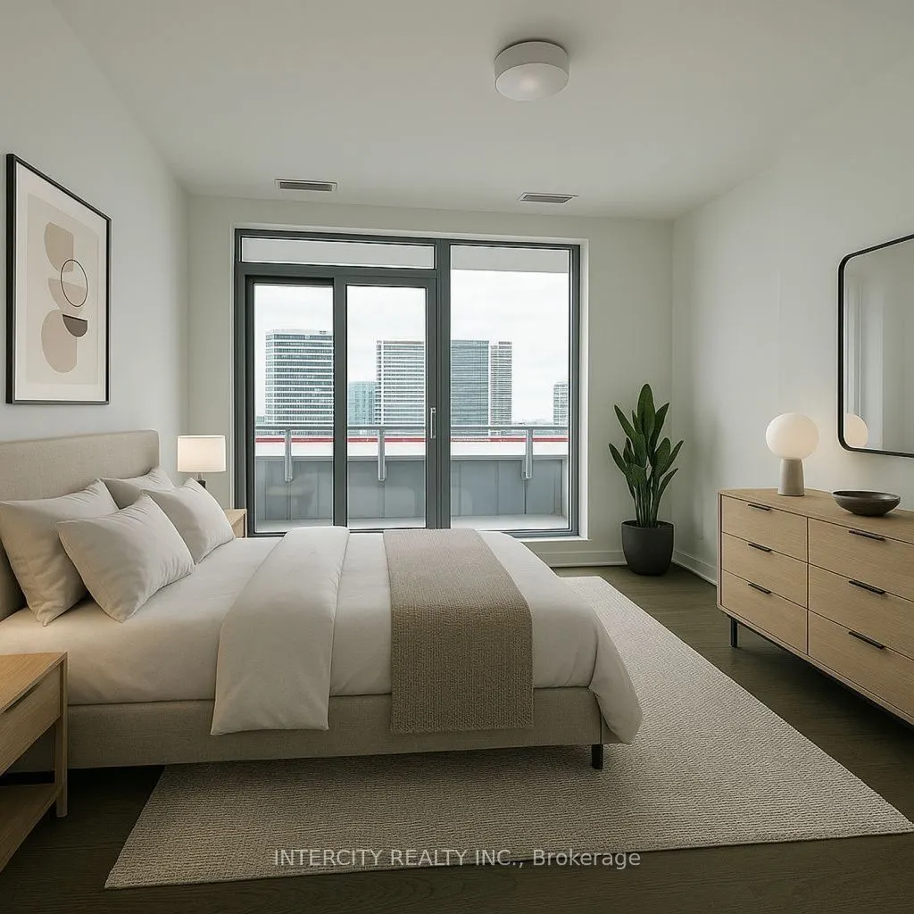 8888 Yonge Street, #724