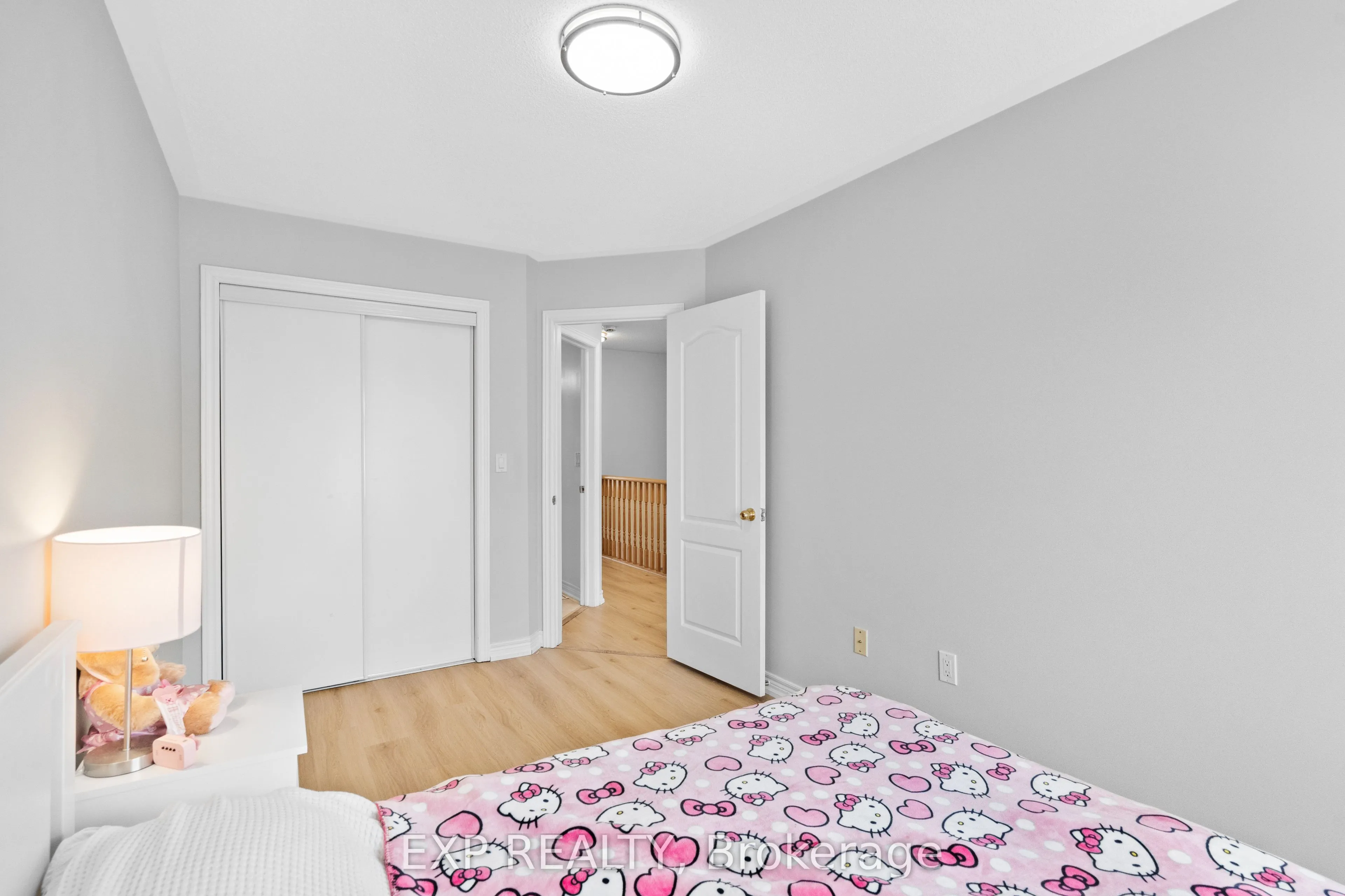 9133 Bayview Avenue, #90