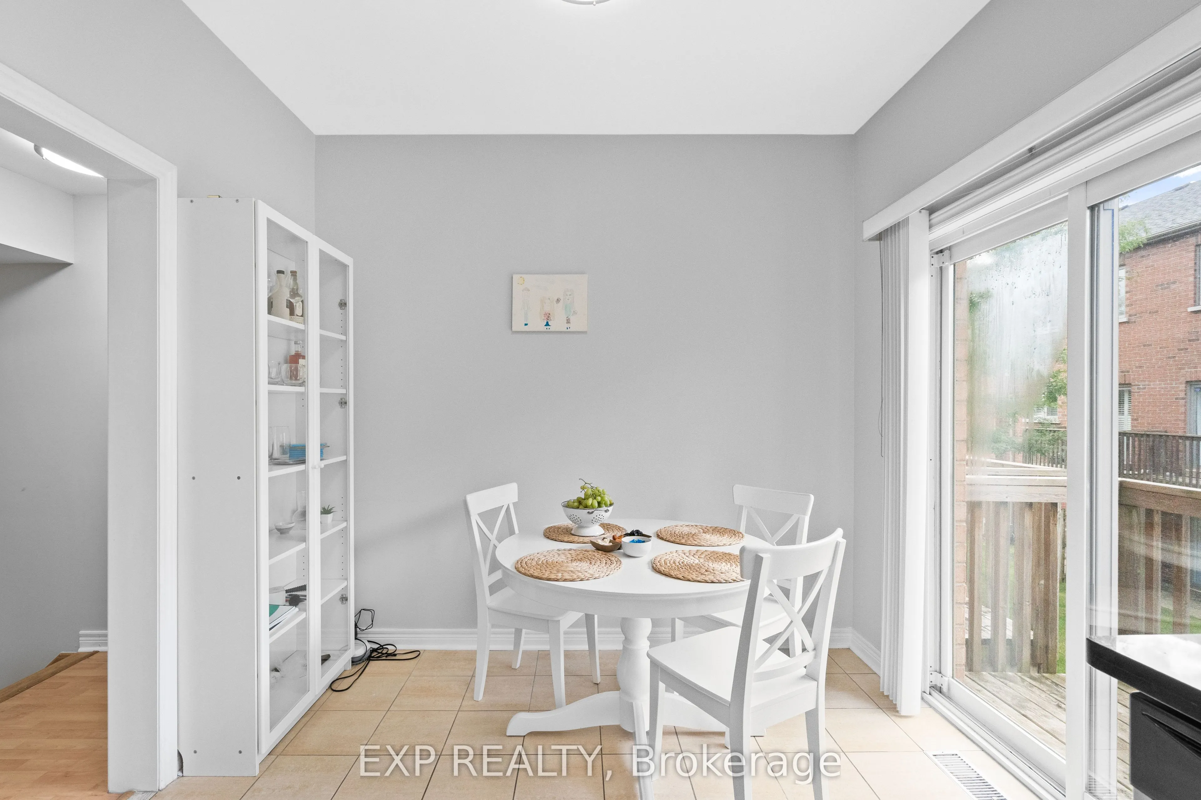 9133 Bayview Avenue, #90