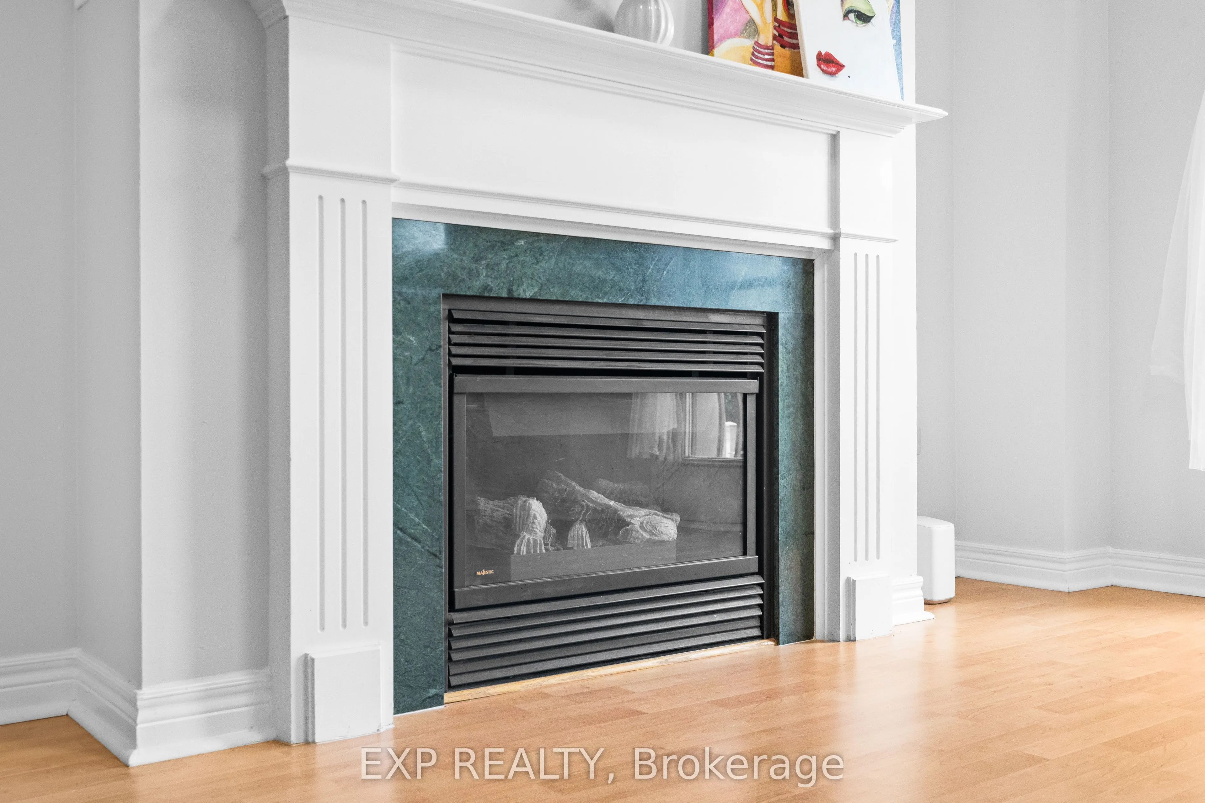 9133 Bayview Avenue, #90