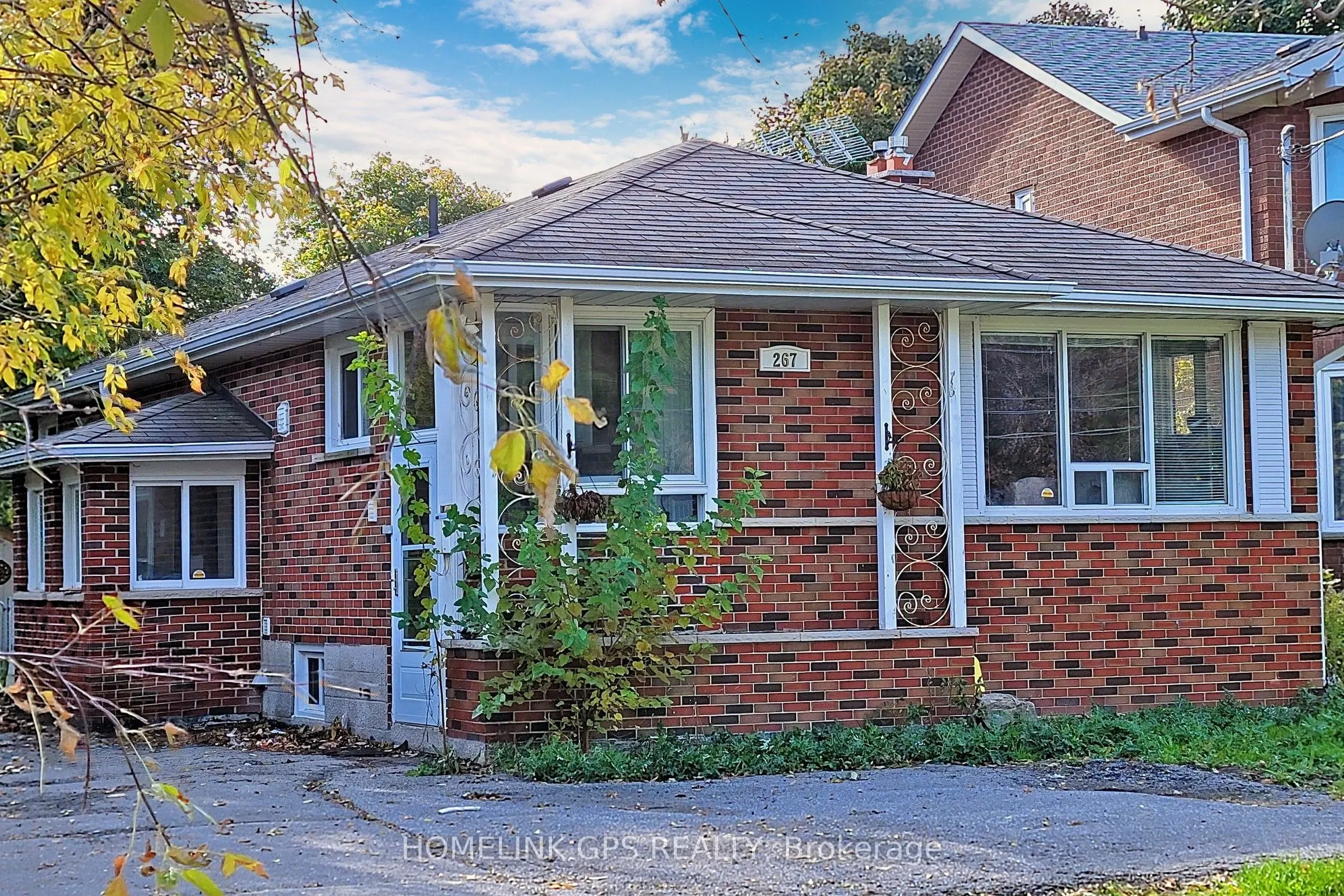 267 Elgin Mills Road W