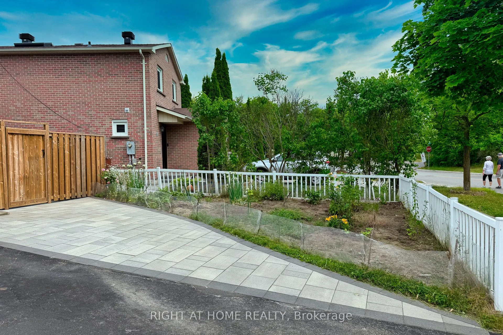 88 Sunshine Drive