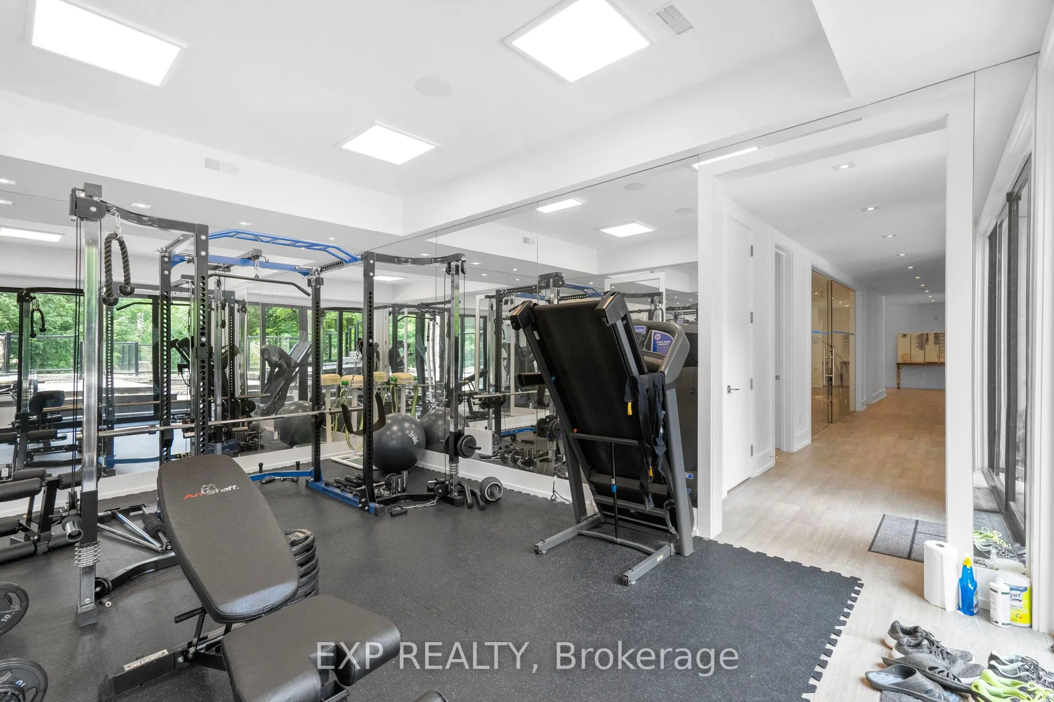 8 Cachet Parkway