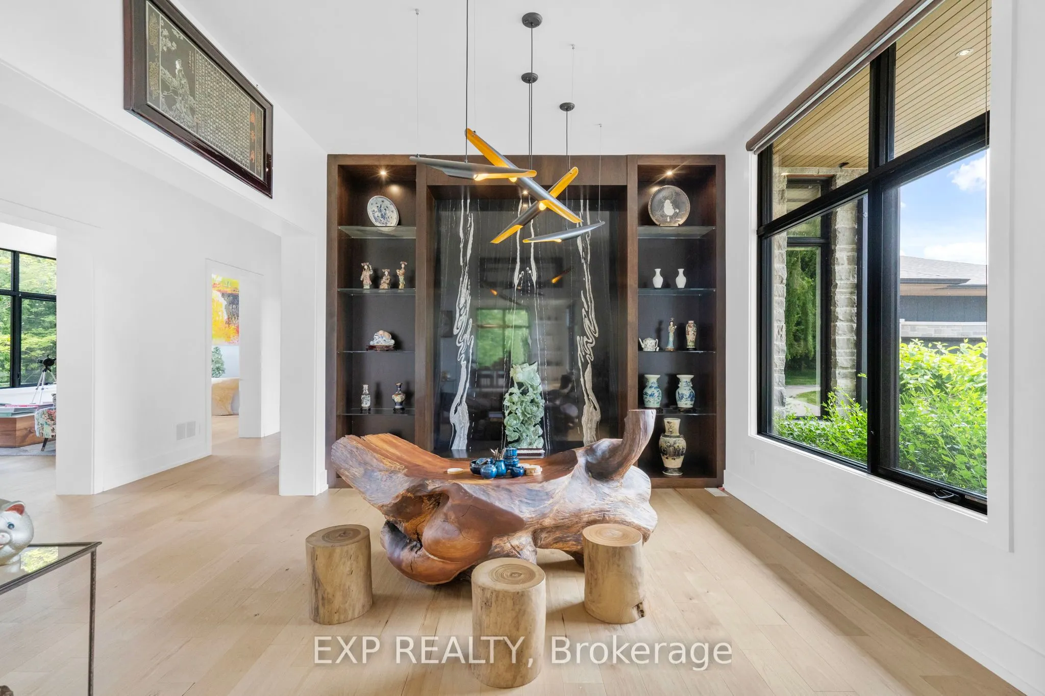 8 Cachet Parkway