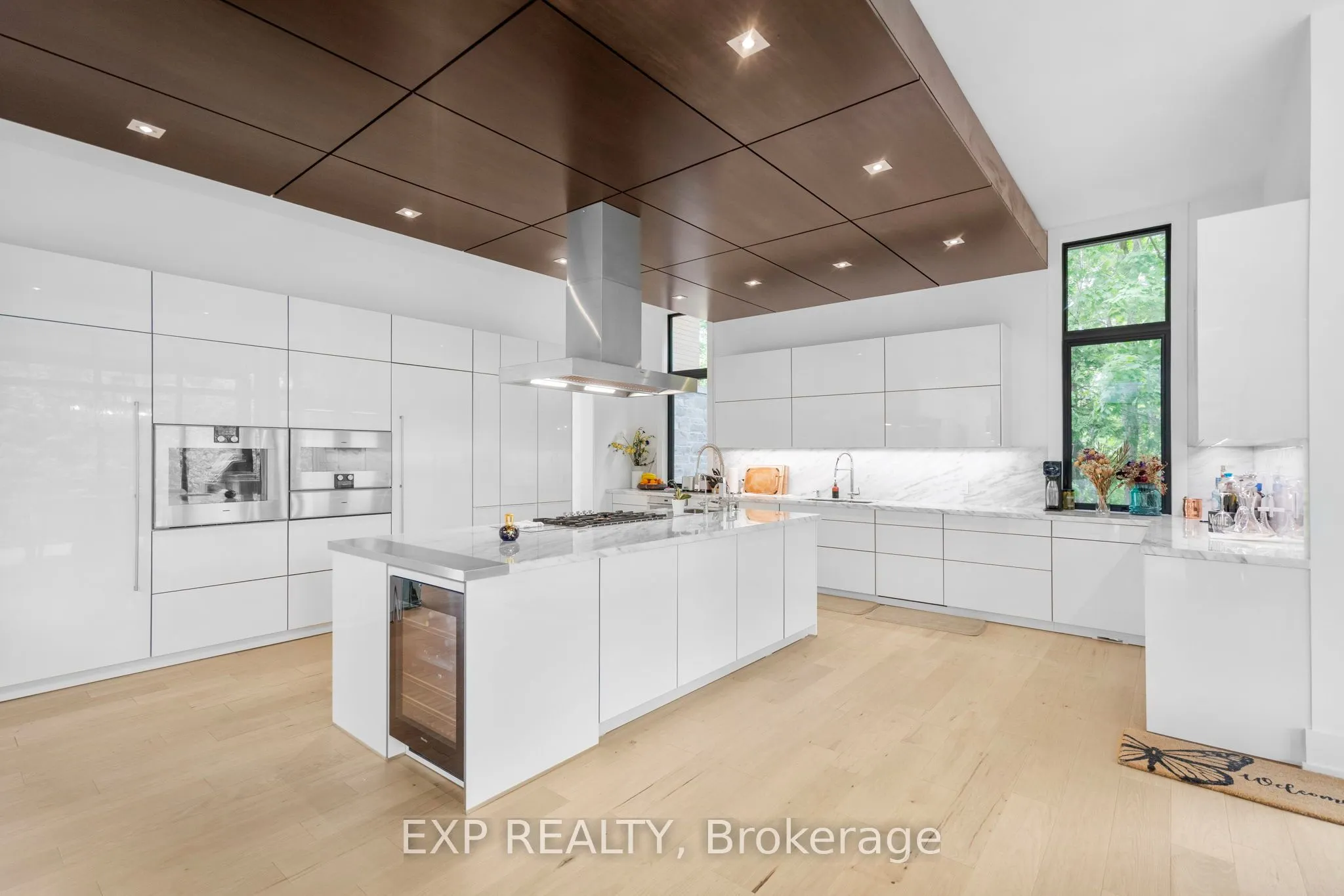8 Cachet Parkway