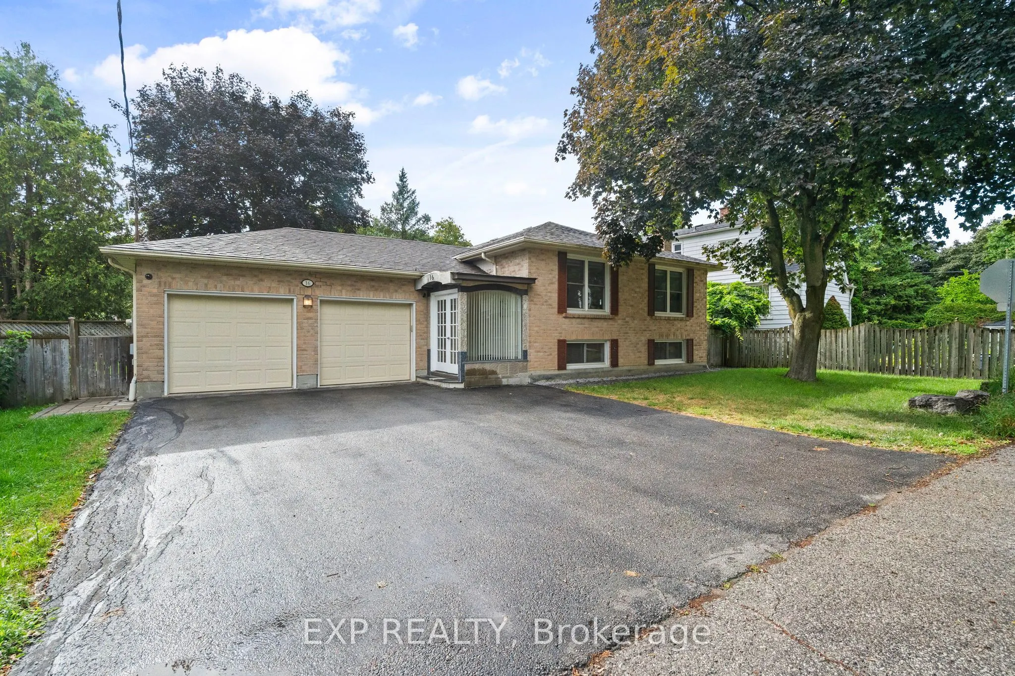 16 Milne Lane