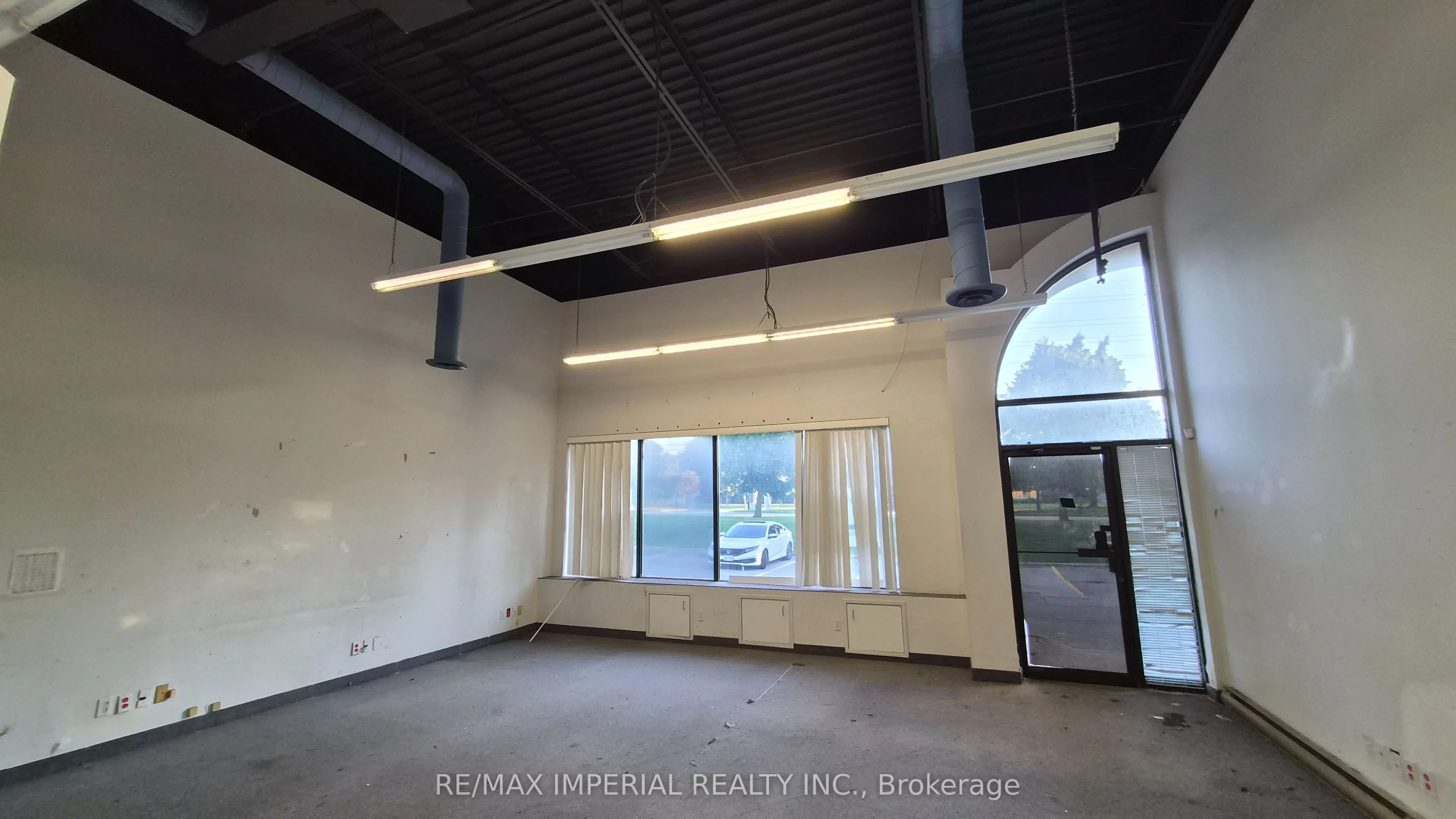 120 Newkirk Road, #27