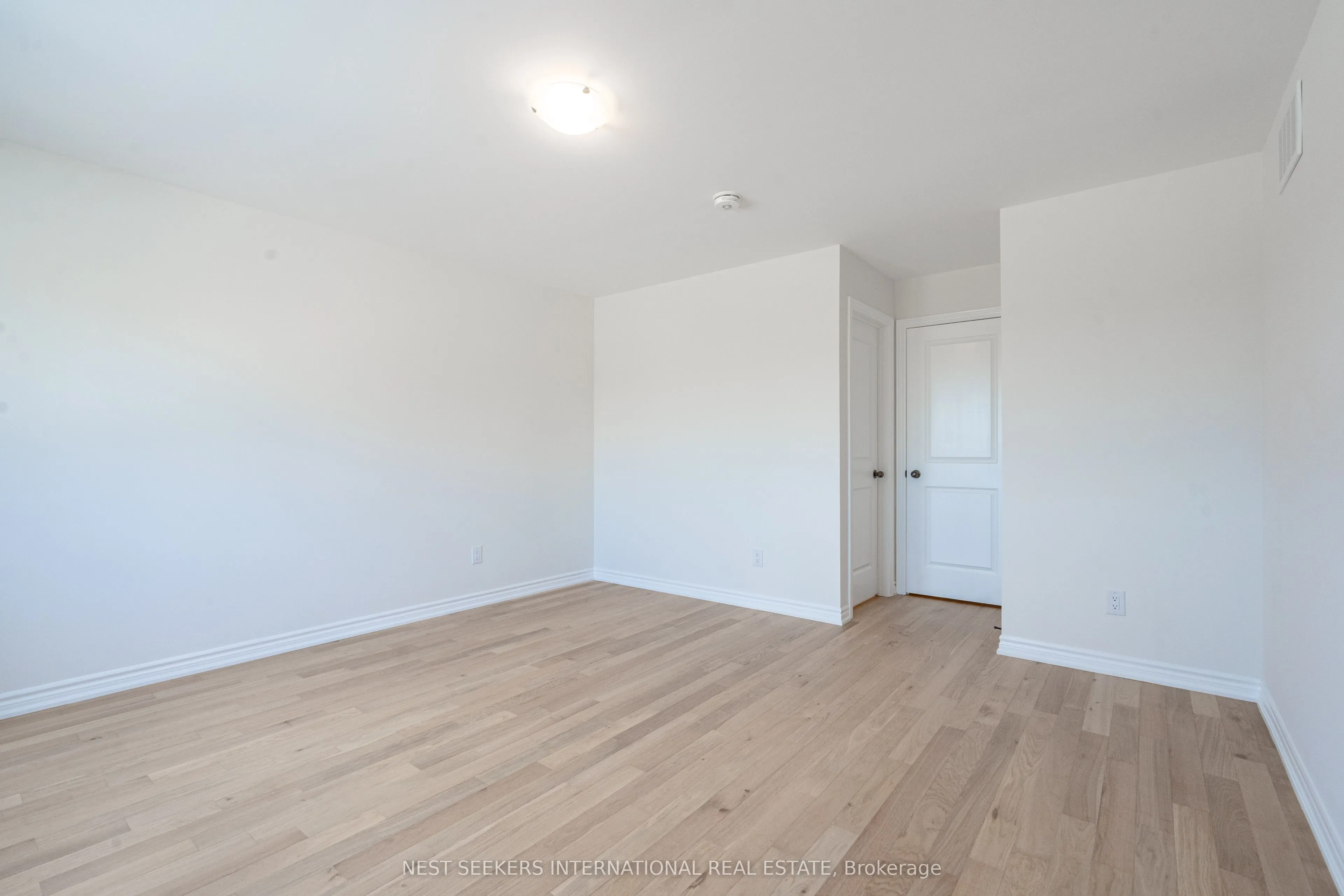 53 Fenn Crescent