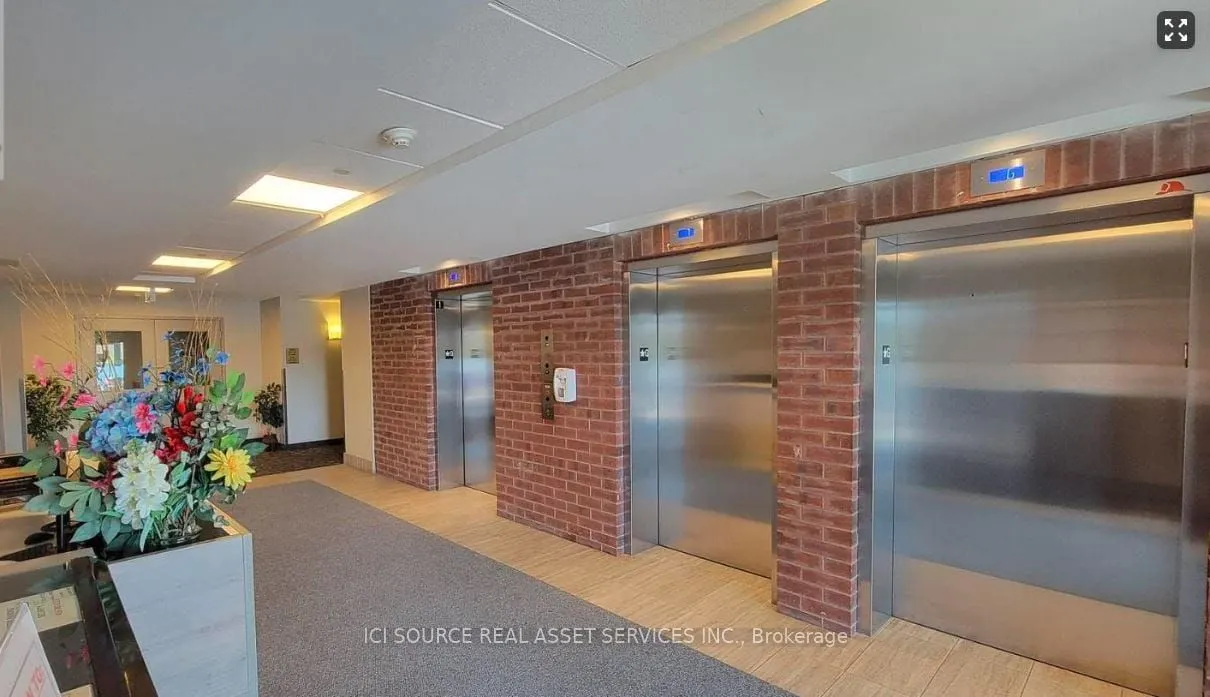 7325 Markham Road, #101