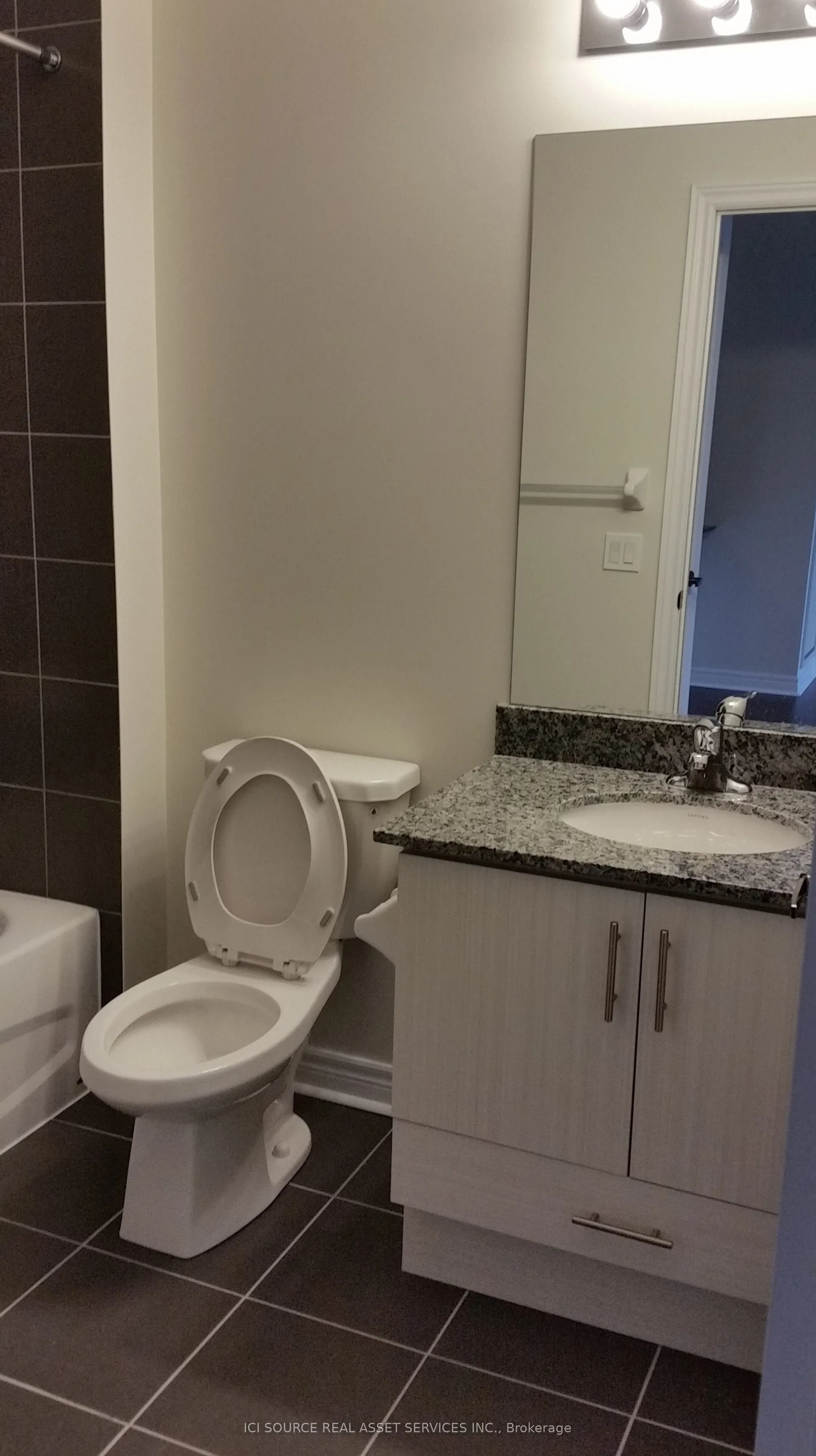 7325 Markham Road, #101