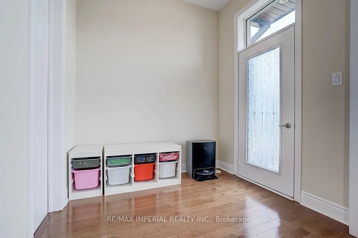599 Marc Santi Boulevard