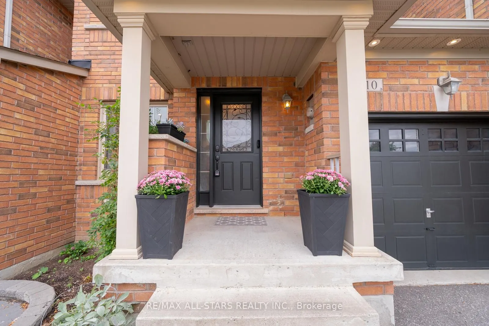 10 Betula Gate