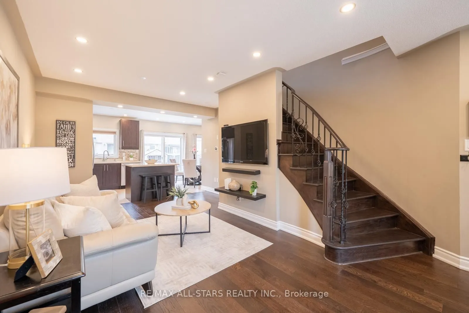 10 Betula Gate