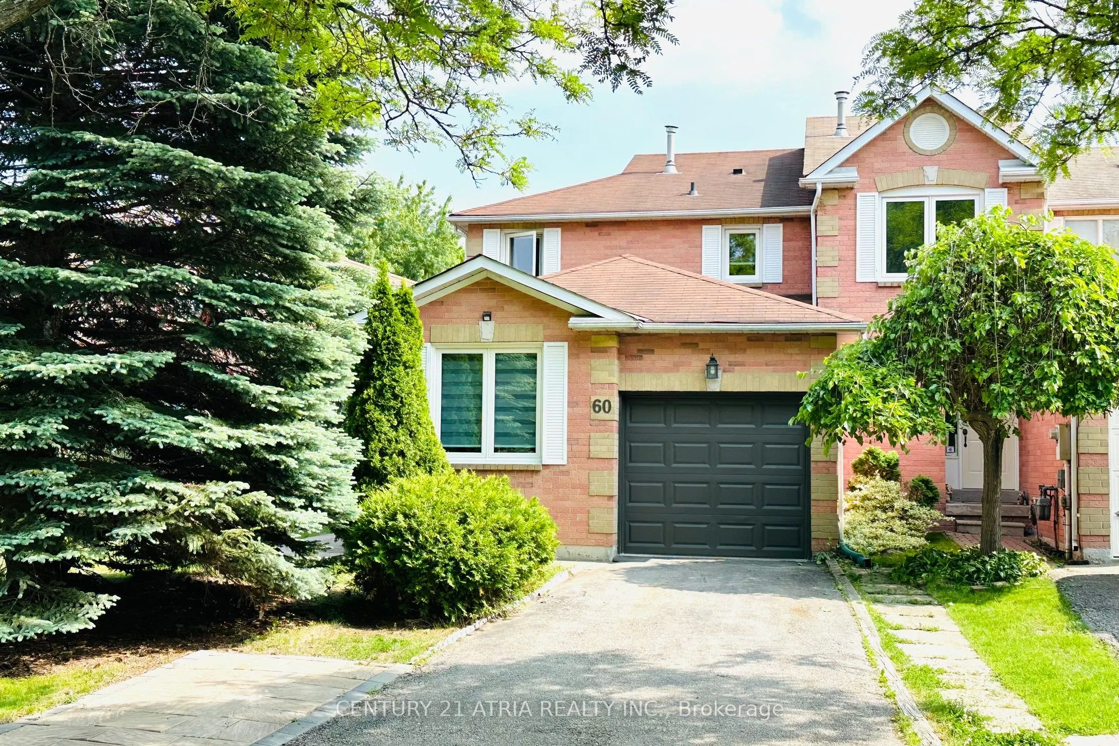 60 Steepleview Crescent