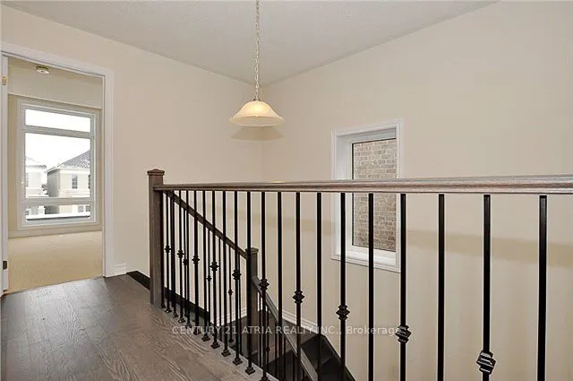 4 Applegate Drive