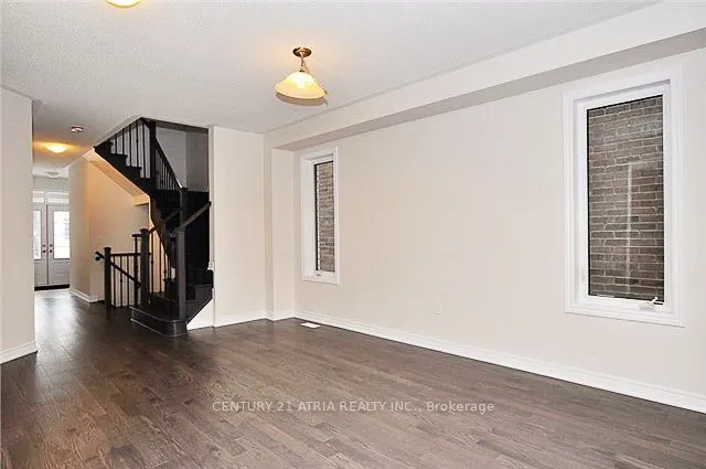 4 Applegate Drive