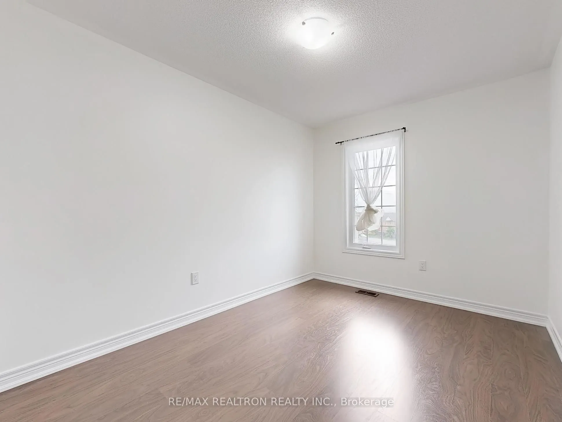 105 Matthewson Avenue