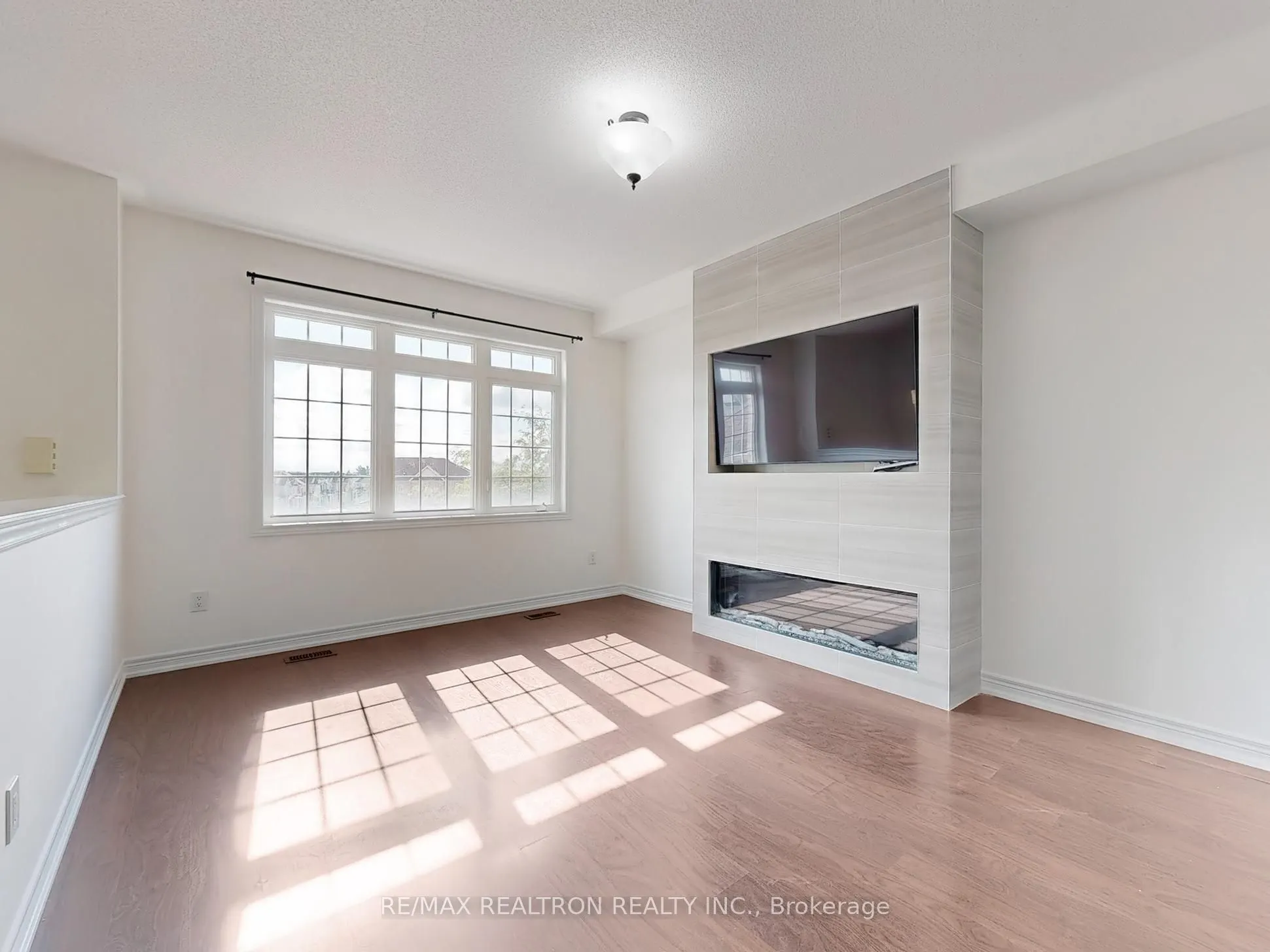 105 Matthewson Avenue