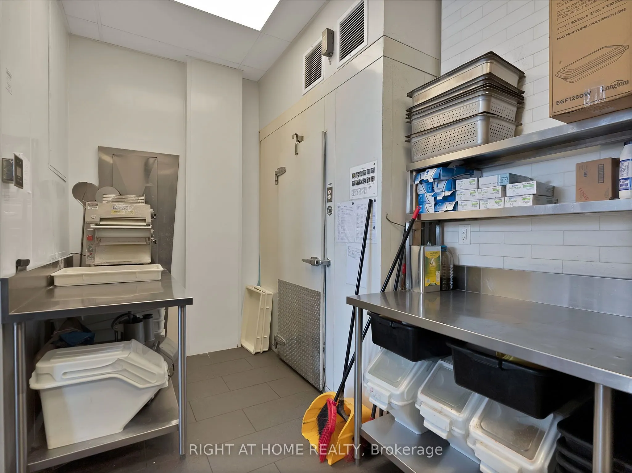 7777 Weston Road, #104