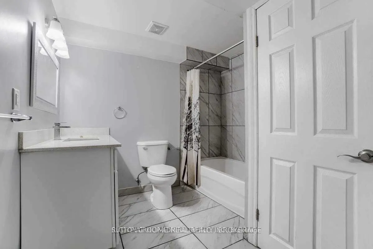 318 Forest Run Boulevard, #Lower Level