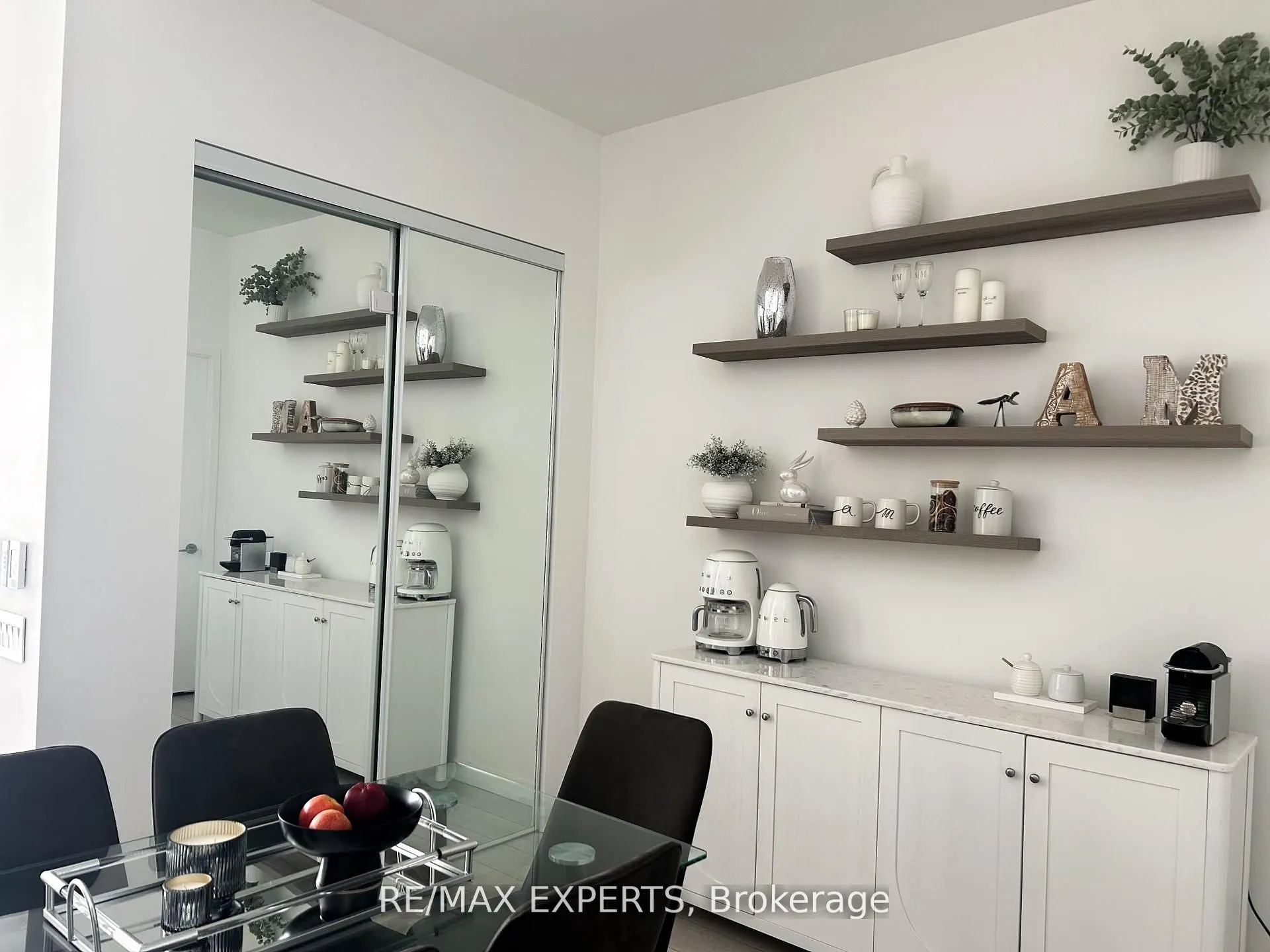 9 Buttermill Avenue W, #TH05