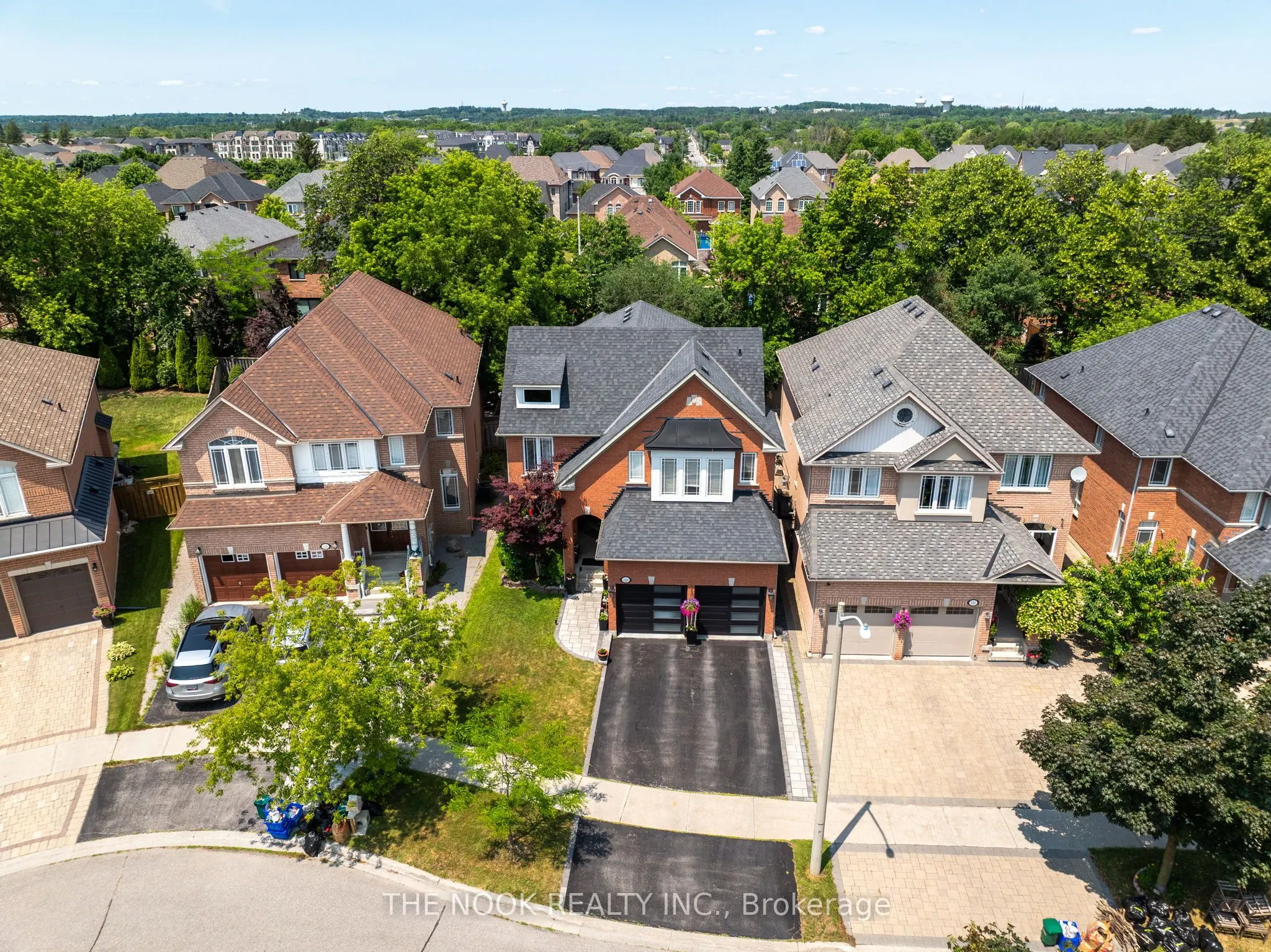 122 Estate Garden Drive