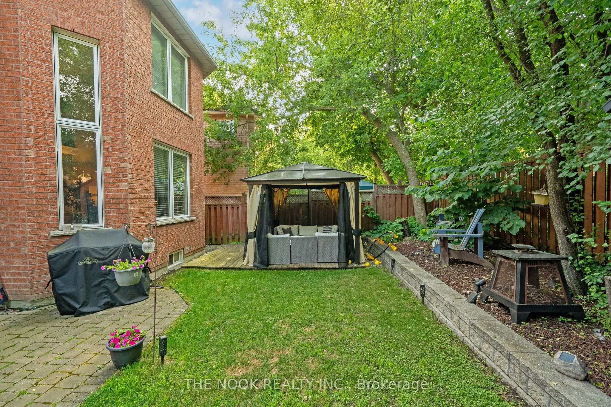 122 Estate Garden Drive